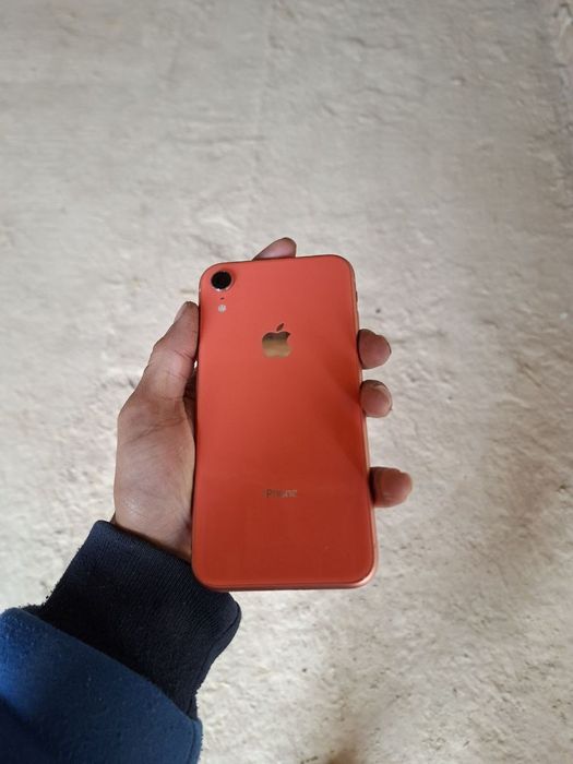 Iphone xr hotirasi 64