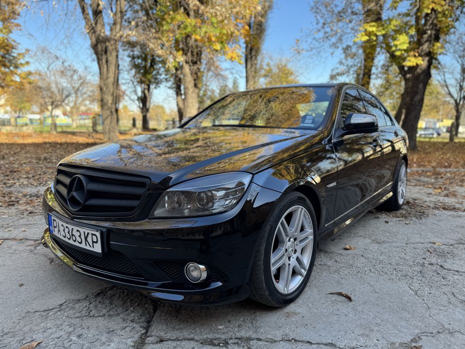 Mercedes c320 7G * AMG PACK* NAVI * HARMON * КОЖА* волан с пера