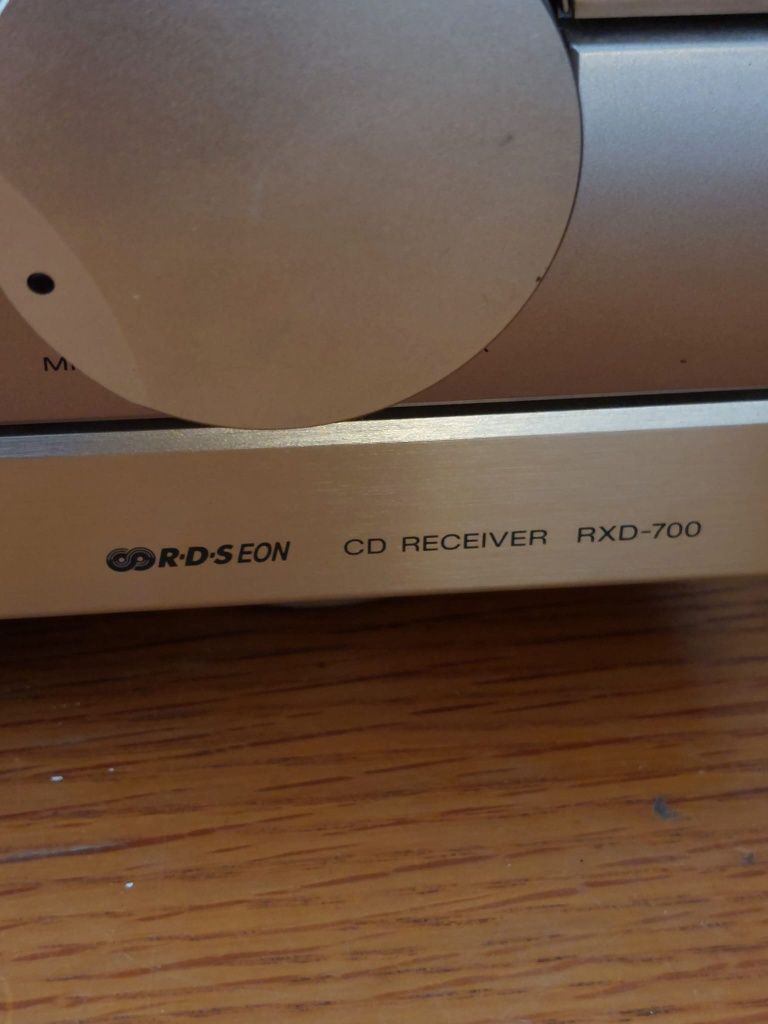 Sony cd receiver RXD-700