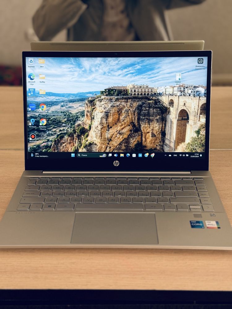HP Pavilion Core i5