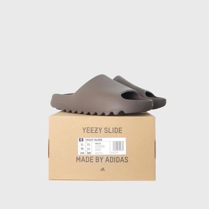 Yeezy Slide “Soot” EU46/US12