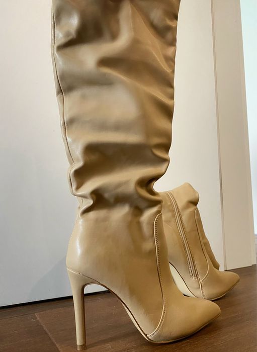 Дамски ботуши с тънък ток