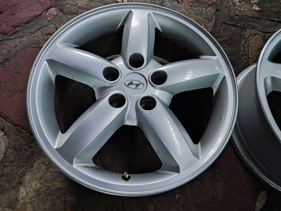Хюндай 17 цoла oригинални лeти джaнти 5х114,3 Hyundai 5x114,3 ЕТ41