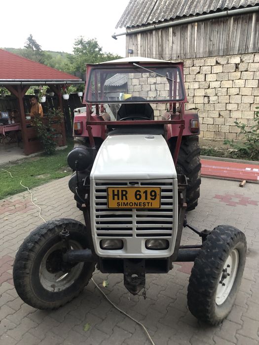 Tractor Steyr 650 cu incarcator frontal/baloti