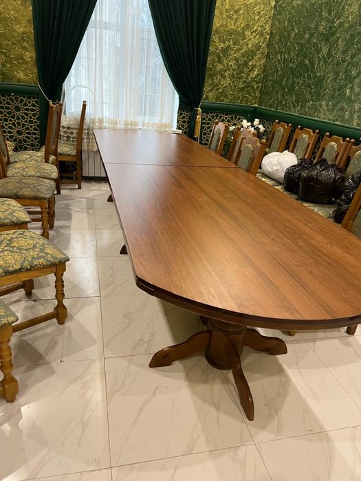 Стол , стулья в комплекте