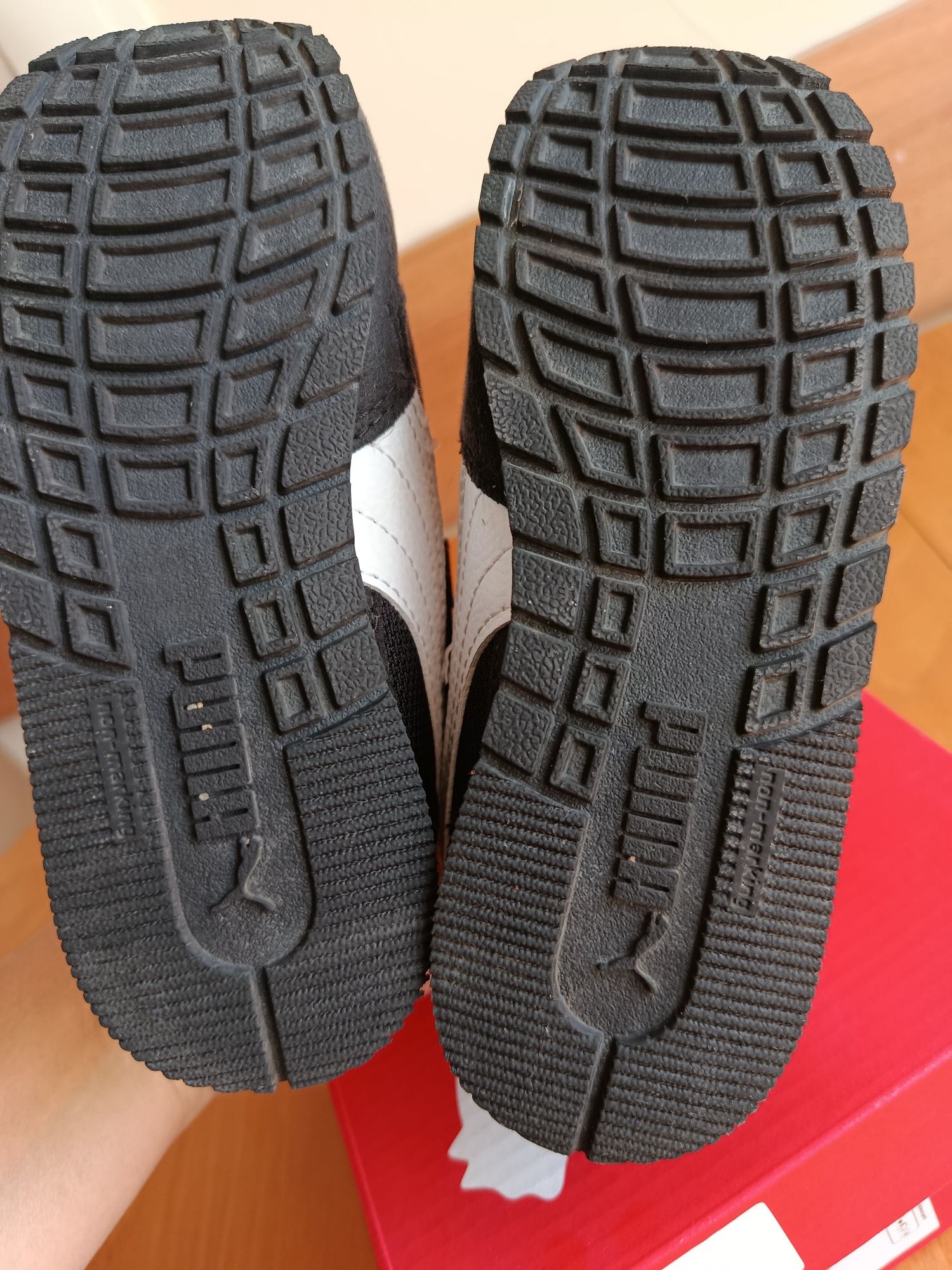 Puma детски маратонки 26 номер