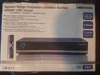 Vând dvd și receiver