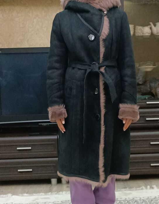 Дублёнка в хорошем качестве.