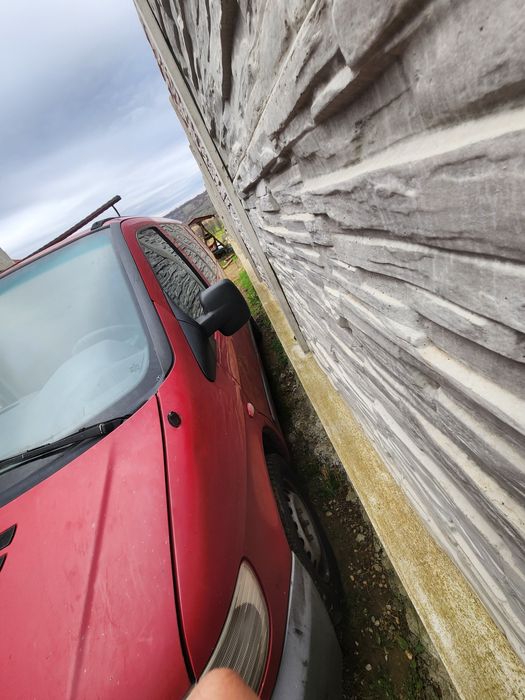 Mercedes vito 110 CDI, an 2003 dezmembrează.