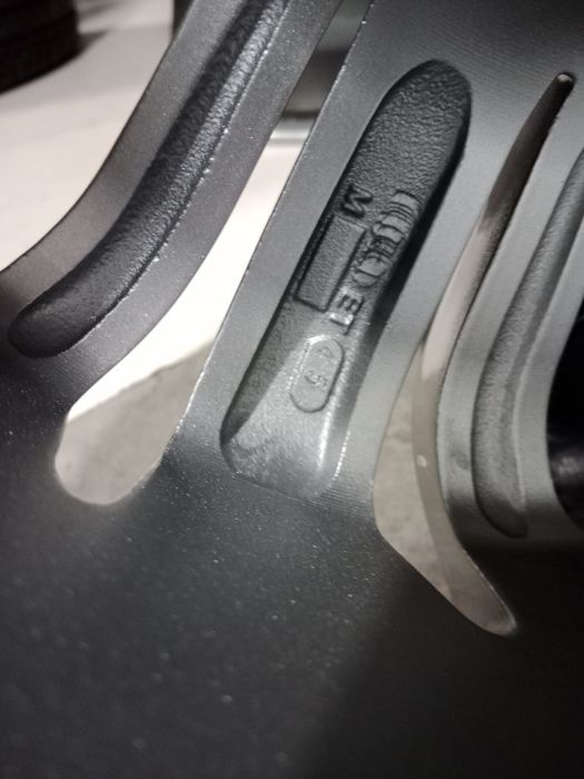 R16, ET45, J6,5 Мазда Хундай Ниссан Митсубиси Тайета Кия