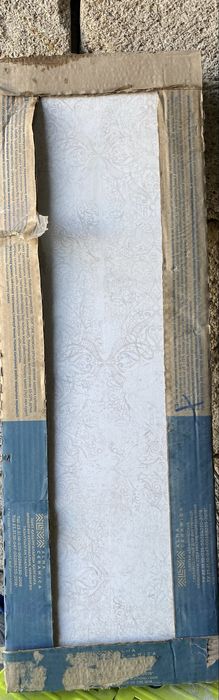 Продам кафель новый в коробках размер одной плитки 740 на 246