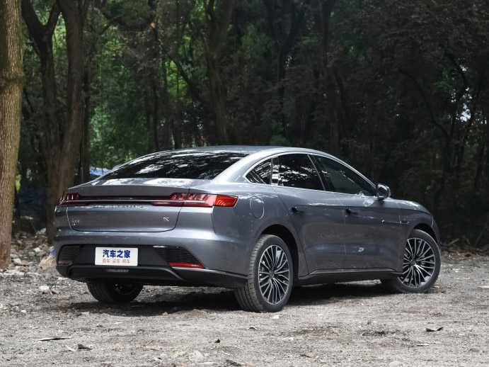 BYD HAN 605 km - Перечисленияга НДС билан, автокредит!