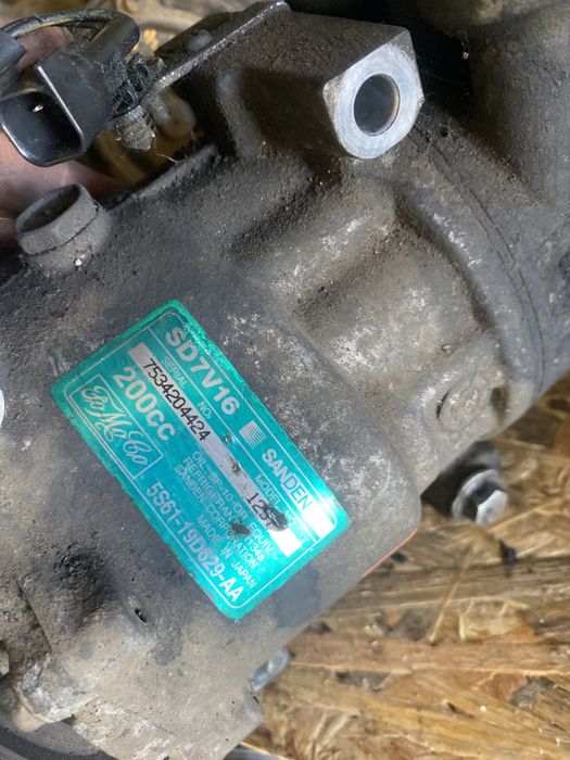 Compresor clima ford fiesta 5 fusion 1.6 tdci HHDA