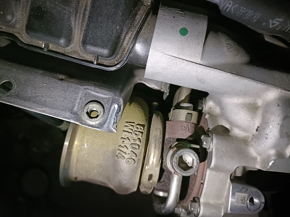 Motor Peugeot 3008 2 2021 1.2 benzina HN05 208 2008