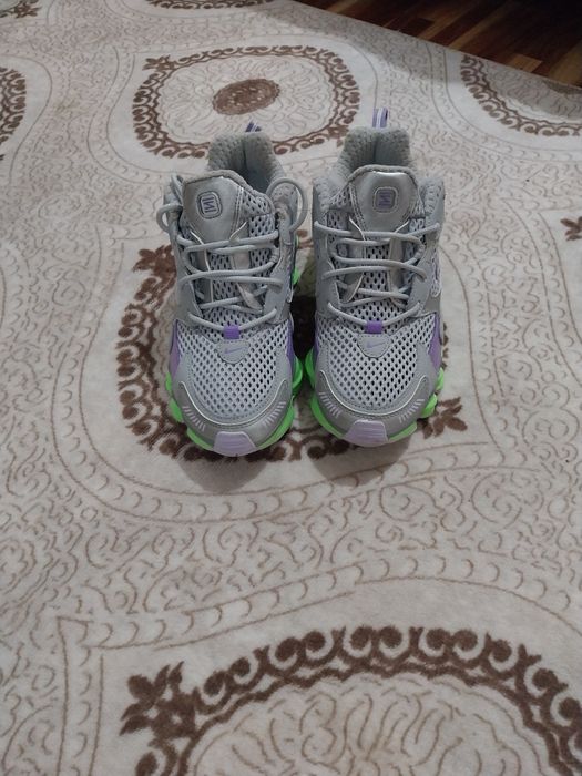 De vânzare adidas. De vânzare Nike