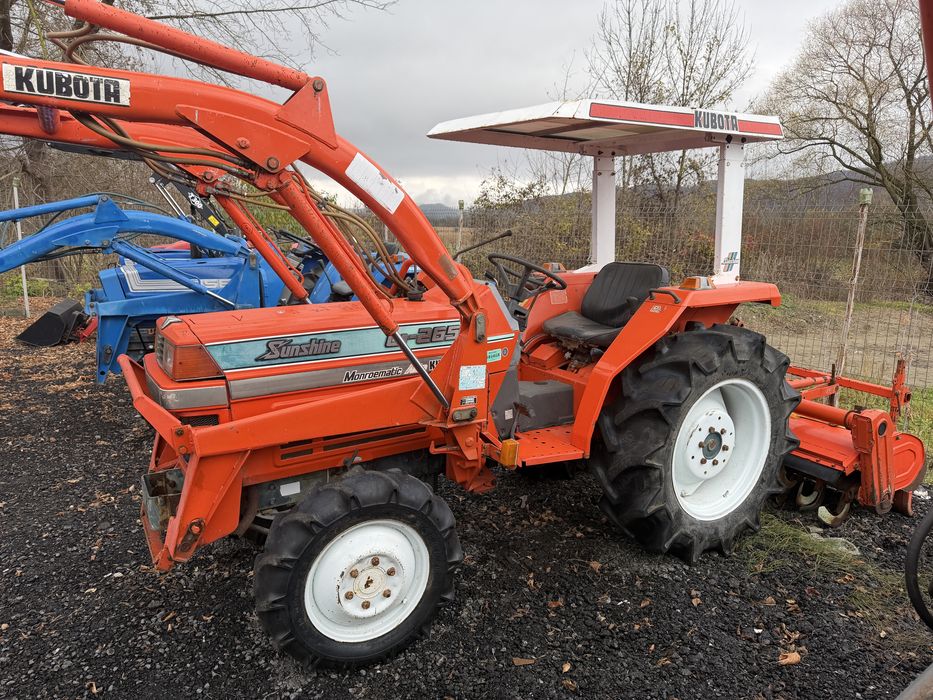 Tractoras tractor japonez kubota L1-265 cu incarcator frontal