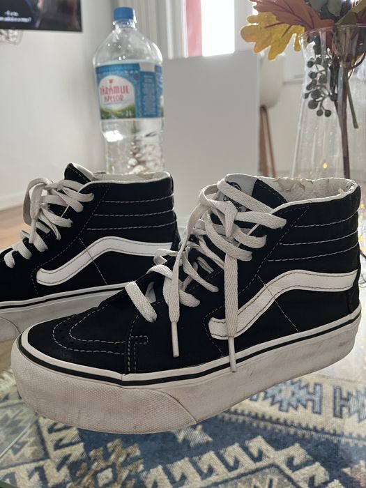 Teniși Vans cu platformă