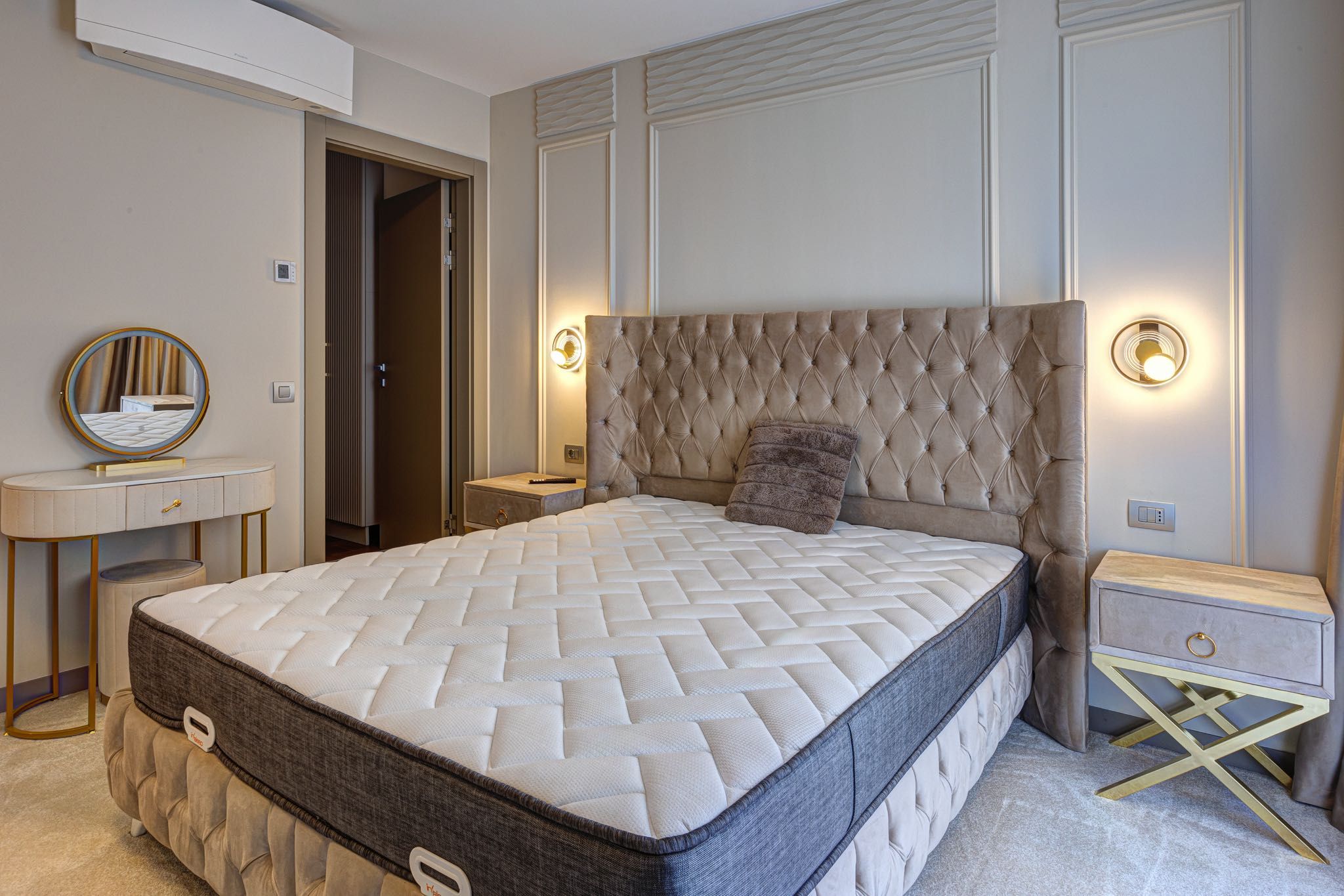 Inchiriez  APARTAMENT  4 CAMERE ,115mp LOFT LUXURY Residence
