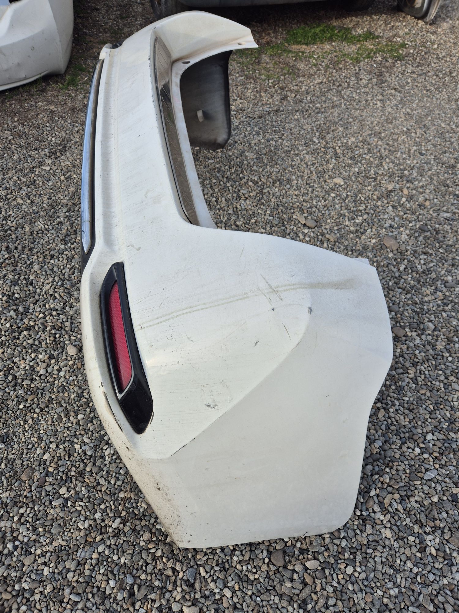 Bară Spate Completa Toyota Auris Hybrid Break 2015-2018.