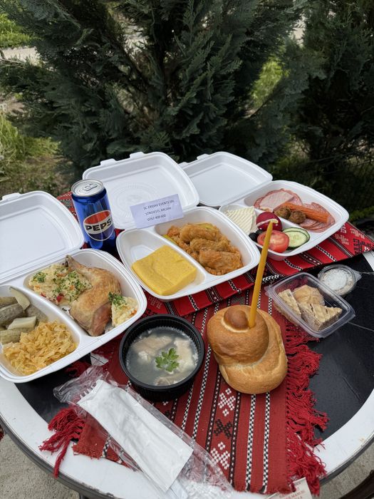 Pomeni catering judetul Gorj