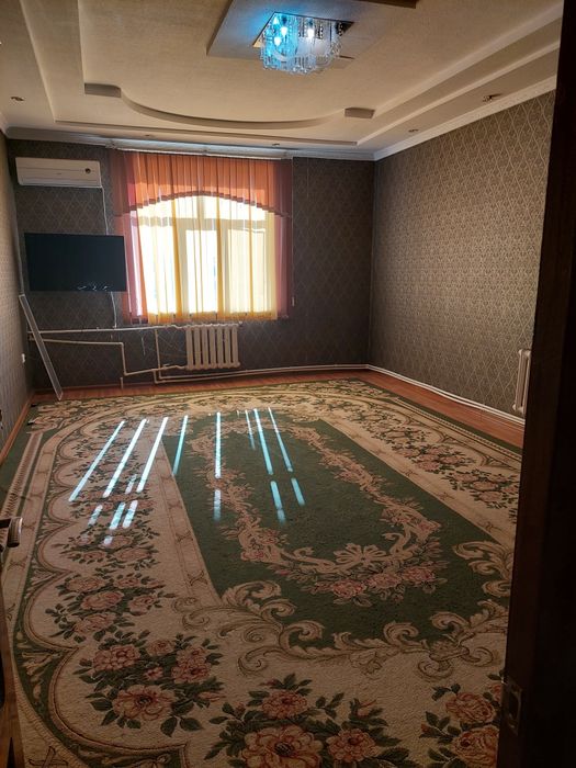 Икки хонали уй сотилади ' 5чи Сомий