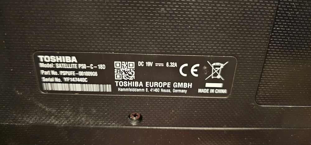 Vand Toshiba Sattelite P50-c-18D