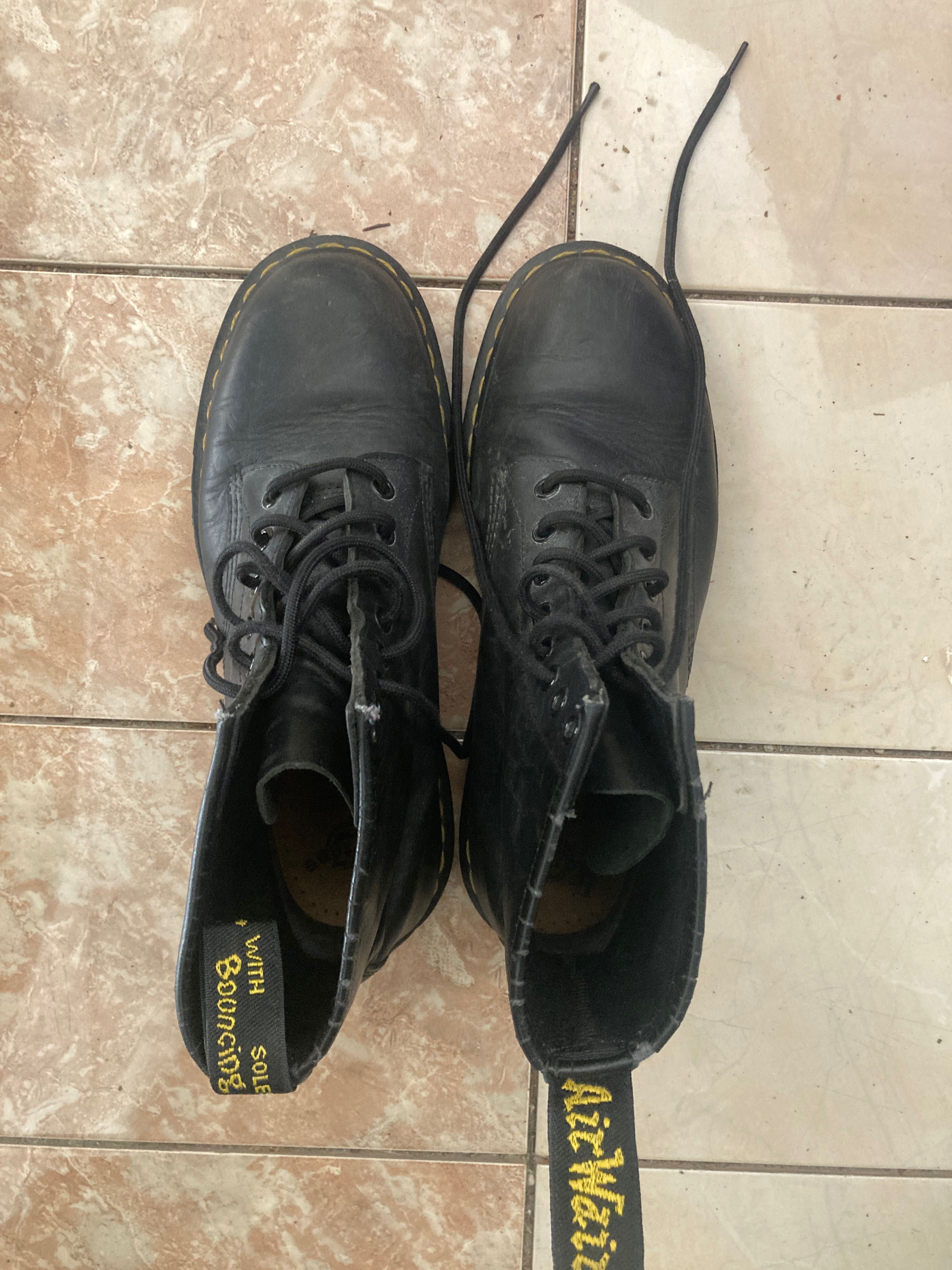 Черно високо горнище Doc Martens размер 43