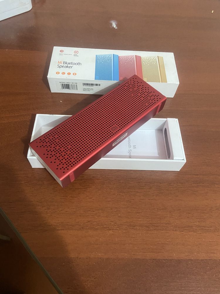 Продается кололонка Mi Speaker