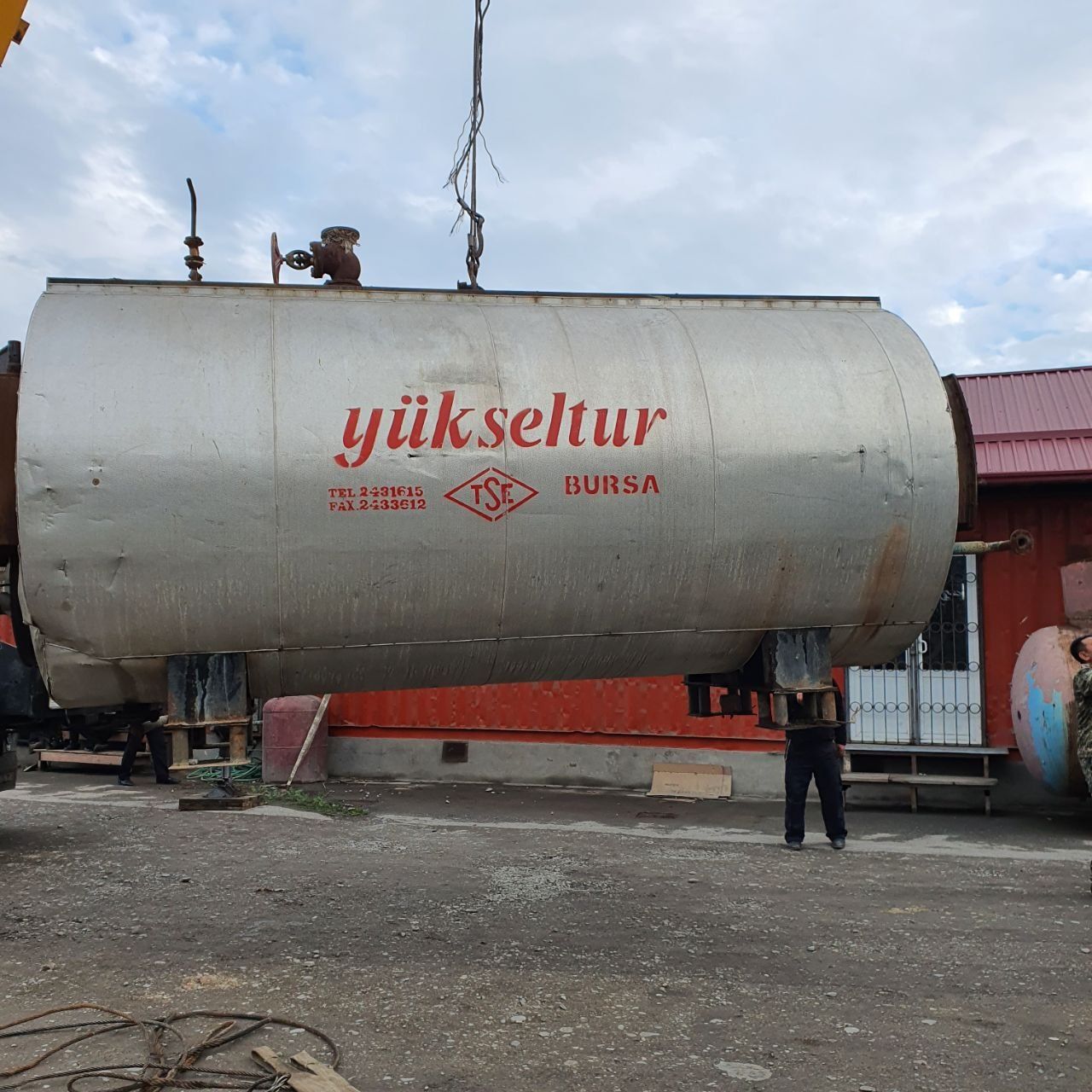 Sushka meva qurtadigan sotiladi.