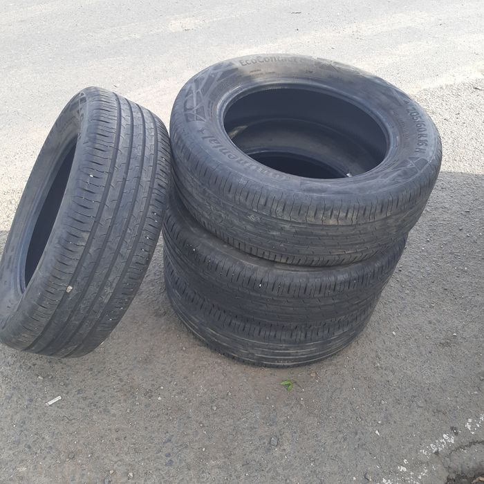 Cauciucuri de vânzare