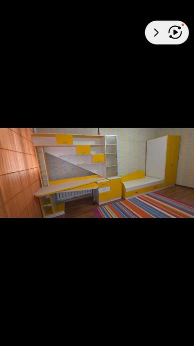 Мебель стенка детская и кровать б/у. Качественная, состояние отличное