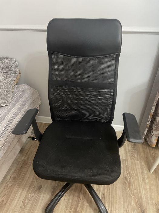 Кресло для компьтеоа для офиса