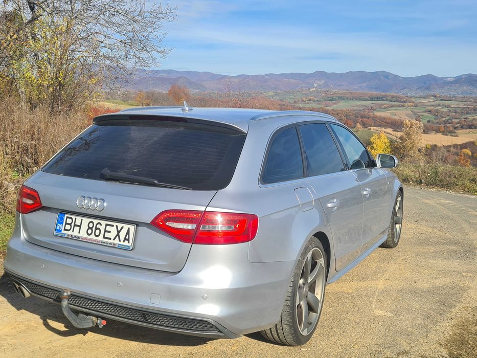 Audi A4 Facelift B8.5 / S-Line / Alcantara / 2015 / 150 CP-automata