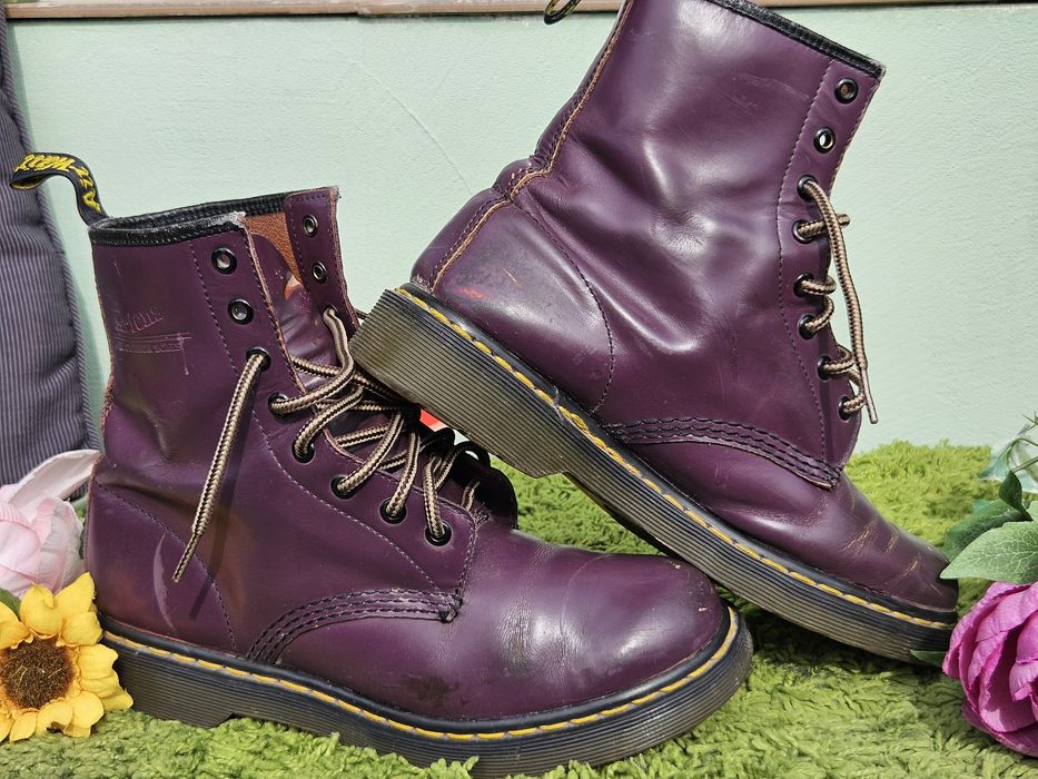 Dr Martens оригинални боти в лилаво N41