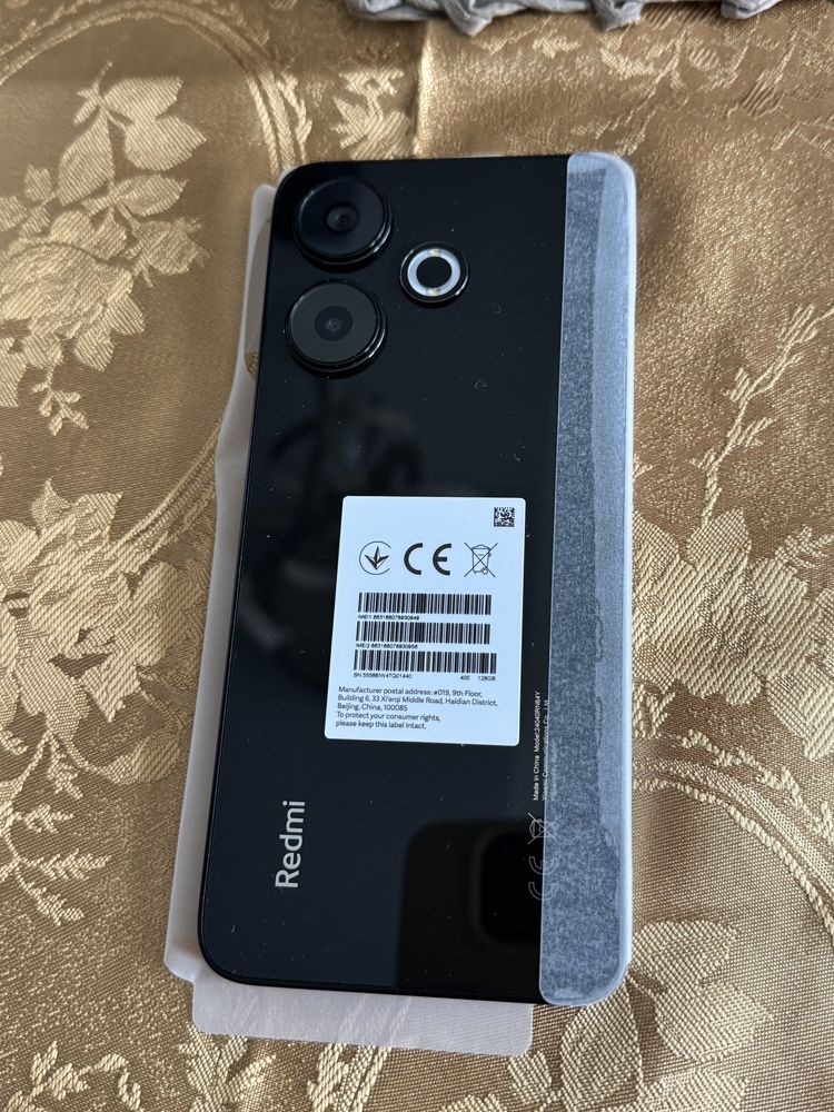 Телефон Redmi 13