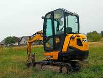 Închiriez mine excavator 2800 k.g