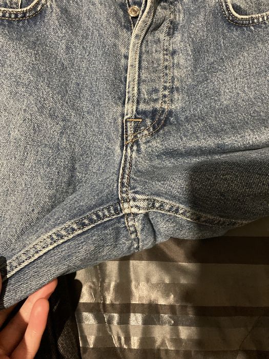 Два броя дънки зара за 30лв.