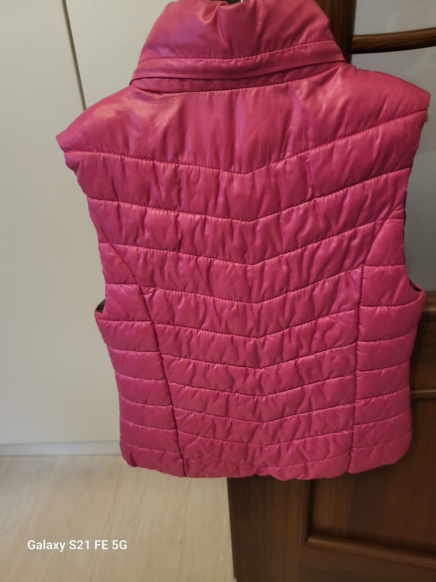 Gecuta Zara 7-9 ani + vesta Zara roz 7-9 ani
