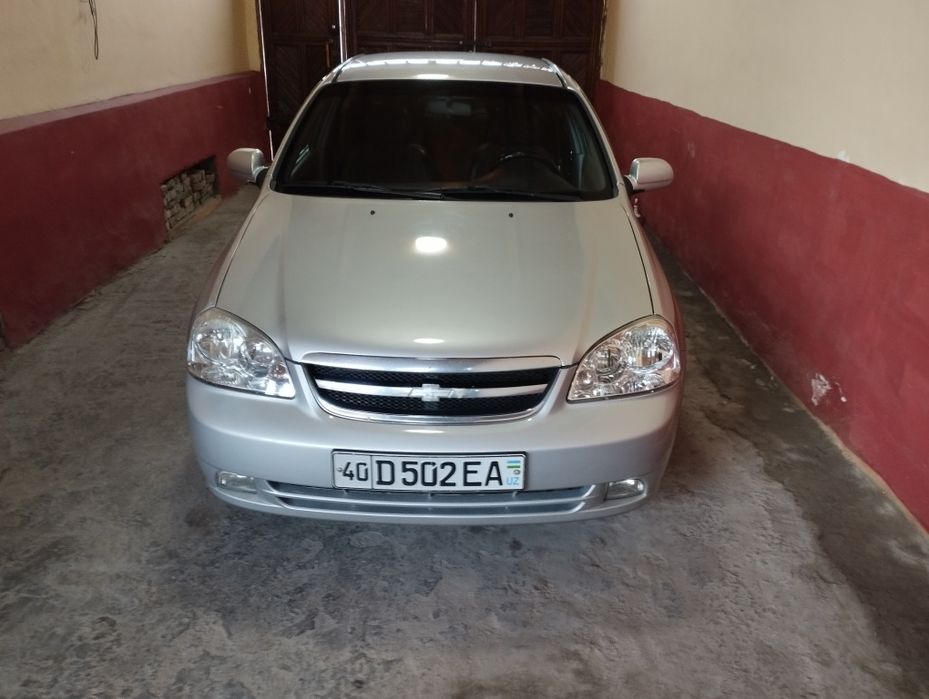 Лачетти сотилади ёка Дамас га хам алмаштираман