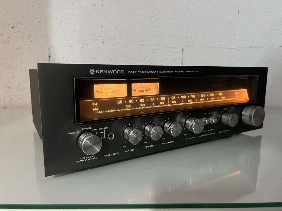 Kenwood KR-4770 - receiver stereo vintage, fabricat în Japonia