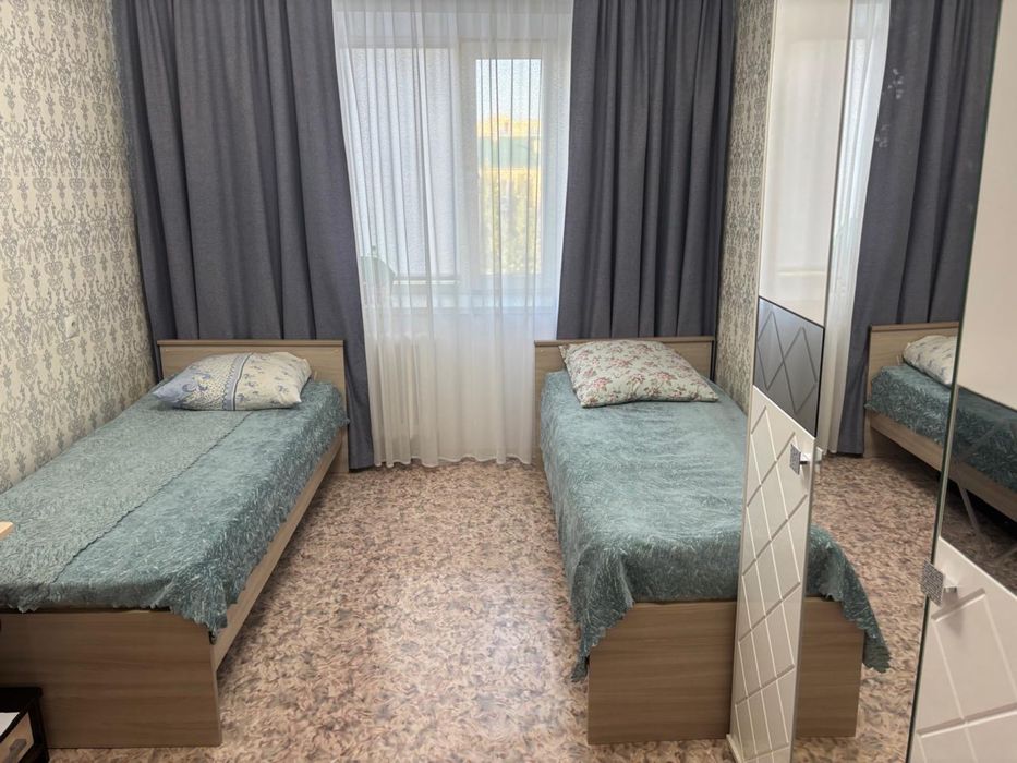 кровать односпальная 90*200