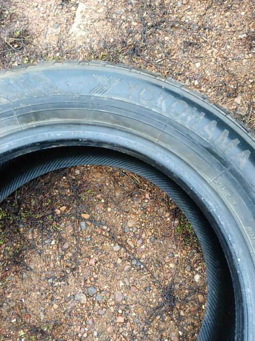 Продам зимние шины Yokagama 205/60