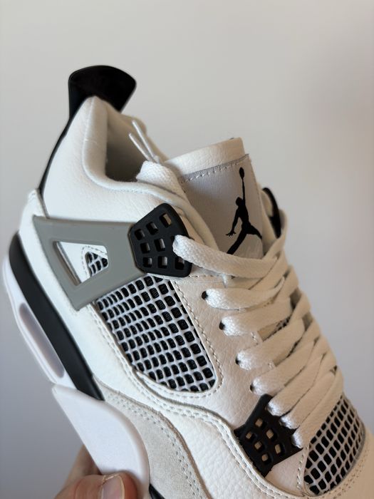 Jordan 4 Military Black