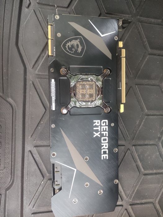 Msi Geforce Rtx 3090 Видеокарта в отлично състояние