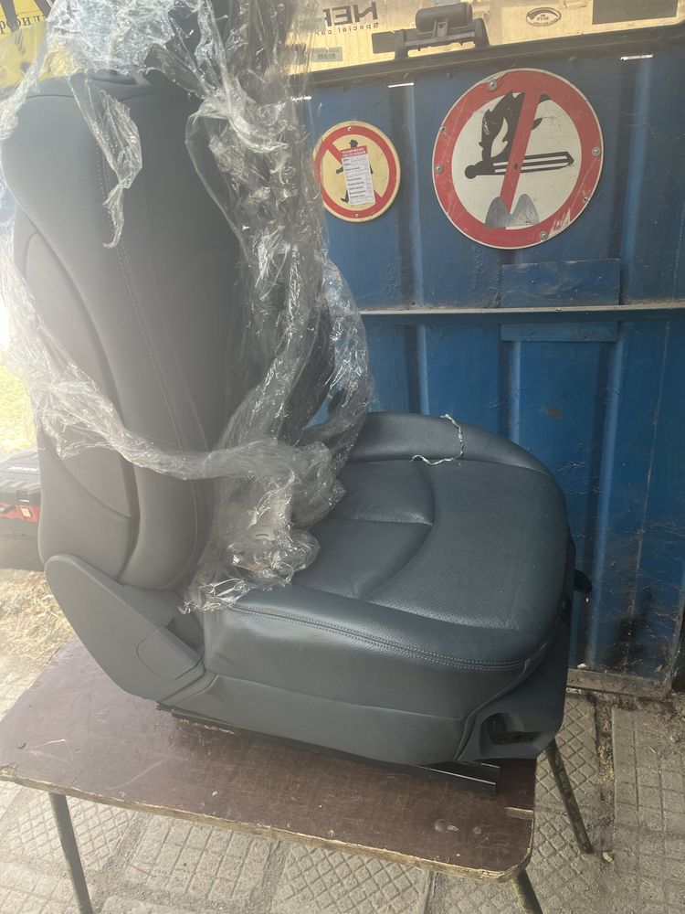 Кожен салон за мерседес w211