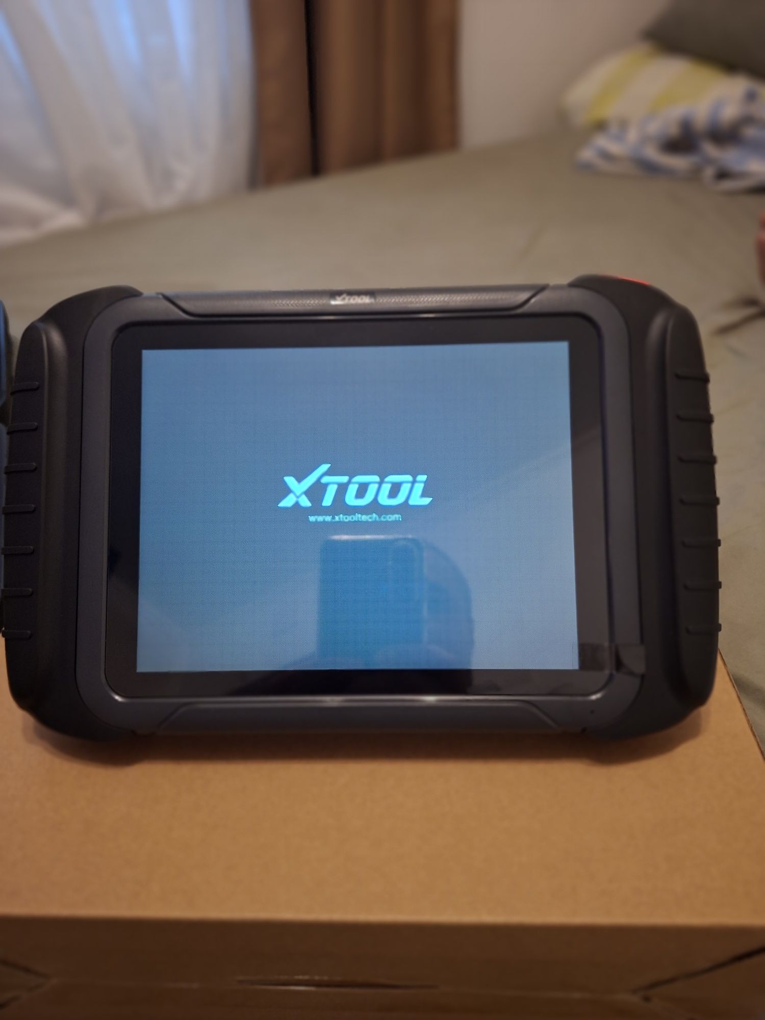 Diagnoza auto Xtool D8W   profesională