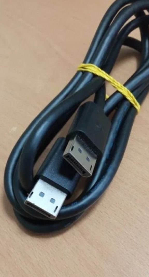 Vand Cablu DisplayPort,nou.