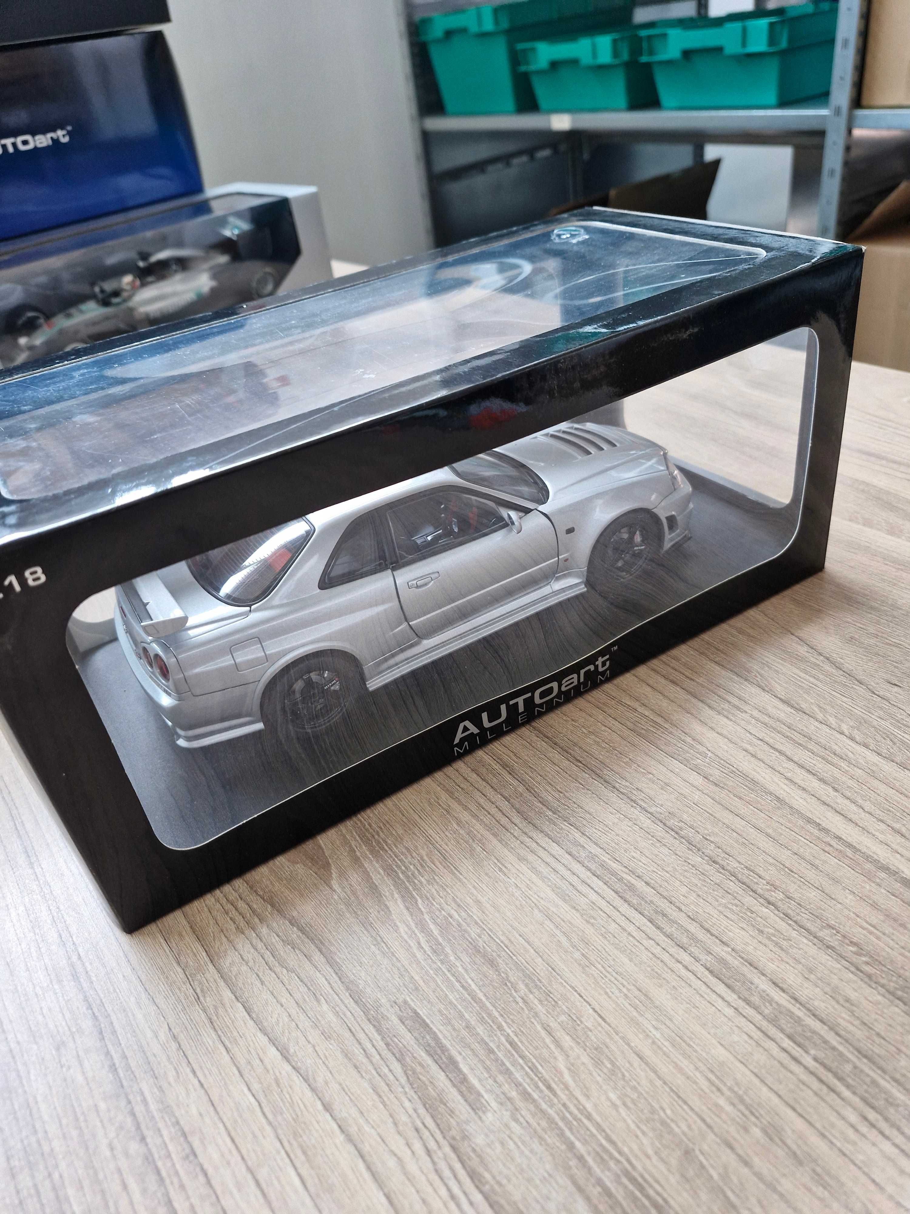 AutoArt Nissan Skyline GT-R (R34) Z-Tune Silver 1/18