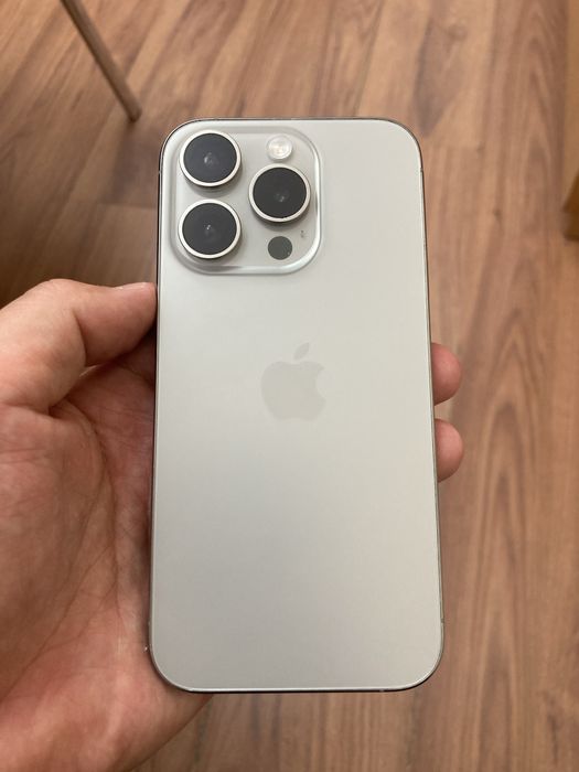 iPhone 15 pro на 256 gb