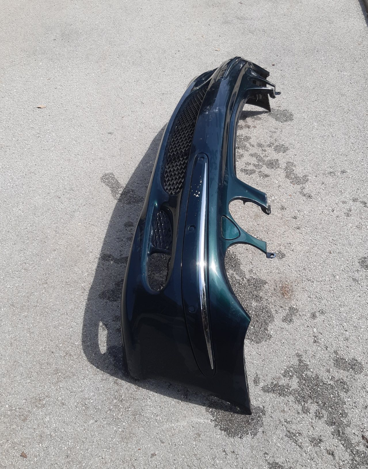 Предна броня Мерцедес w211